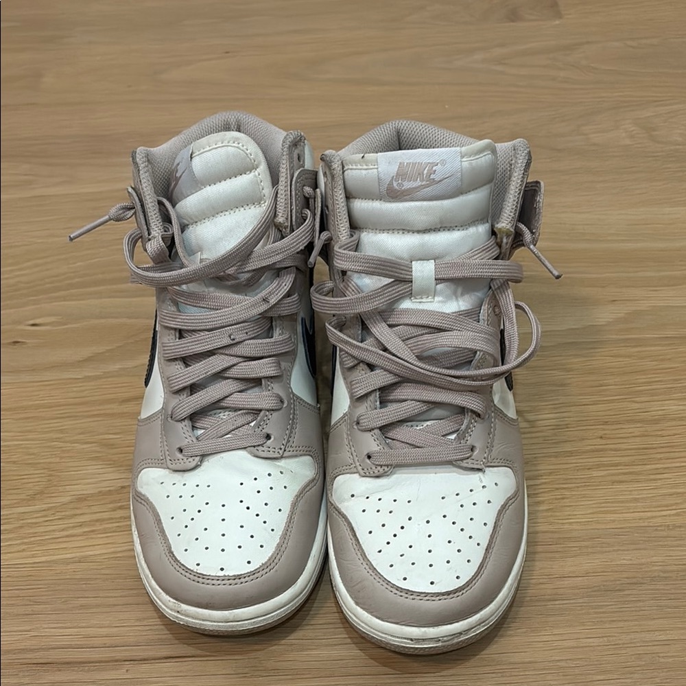 Nike Womens W Dunk High DD1869 200 Fossil Stone